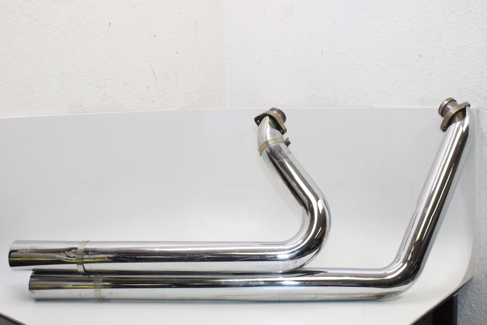 Harley-Davidson Dyna Wide Glide 2006 FXDWGI sistema de escape completo Vance & Hines Foto 1 de 4