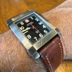WENGER SWISS Tank Watch S.A.K Design Black Dial Brown Leather Band Army 093 0848 - Picture 1 of 5