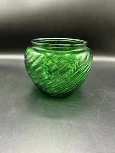 VINTAGE E.O.  BRODY CO. GLASS SWIRL BOWL VASE No. G108 EMERALD GREEN (#512) - Picture 1 of 4