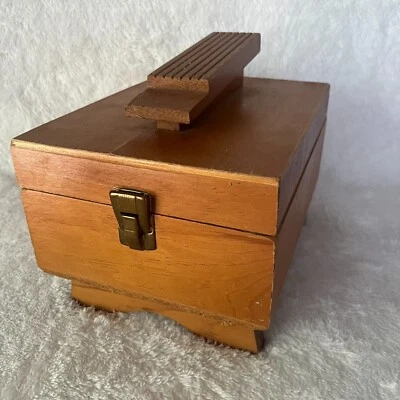 Caja de madera Shoe Shine - Usada - Buen estado con accesorios - Vintage Foto 1 de 4