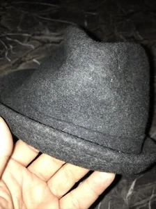 Sombrero AFFLICTION Fedora Lana Redondo Puño Gris Luchador Derby Forma Bowler ESTILO - Imagen 1 de 7