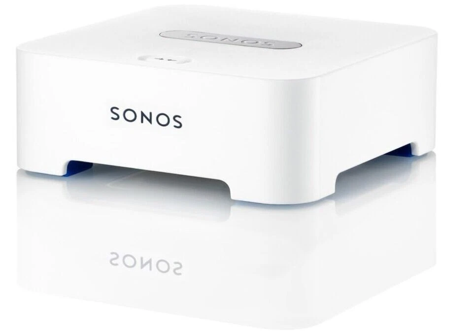 Sonos Connect Bridge (white) excellent with its adapter in box - Image 1 of 4