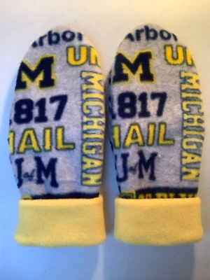 WOLVERINES HANDCRAFTED womens MITTENS UNIV MICHIGAN fleece gloves double layered - Image 1 of 4