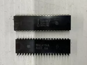Intel P8085AH-1 Intergrated Circuits - Picture 1 of 1
