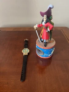 RARE Disney Captain Hook Peter Pan Double Side Watch & Figurine Case - Picture 1 of 11