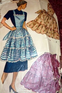 *BELLISSIMO MODELLO DA CUCIRE APRONS vintage anni 40 - Foto 1 di 1