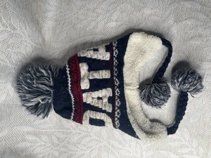 Robin Ruth ROATAN  Winter Hat/Beanie Three Pom Poms White/Red/Blue - Picture 1 of 8