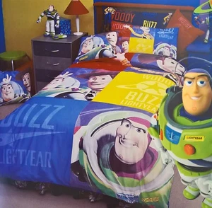 ~ Toy Story - BUZZ & WOODY SINGLE DOONA DUVET QUILT COVER & COOL LUNCH BAG Twin - Picture 1 of 4