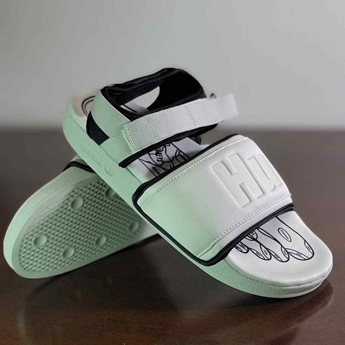 Adidas X Pharrell Williams Hu Hu Hu Hu Hu Race Adilette 2.0 scarpe da uomo sandali bianchi