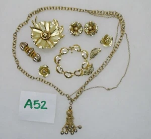 Vintage GOLDTONE METAL PEARL BEAD NECKLACE & EARRINGS SETS #A52 - Picture 1 of 1