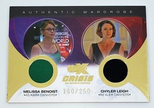 2022 CZX Crisis on Infinite Earths Wardrobe DM07 Melissa Benoist & Chyler Leigh