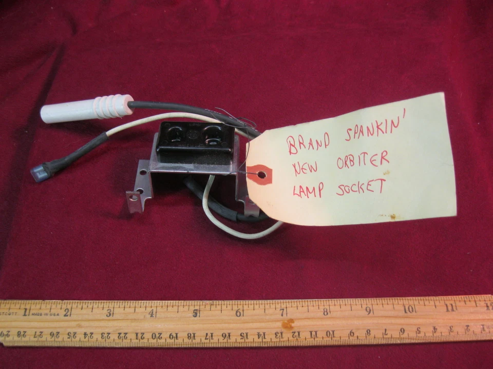 NEW Altman Orbiter Replacement Lamp Socket - Image 1 of 4