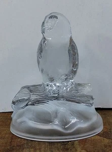 Estatuilla de búho de vidrio de colección vidrio transparente pesado sobre base de vidrio esmerilado 5 1/2" - Imagen 1 de 12