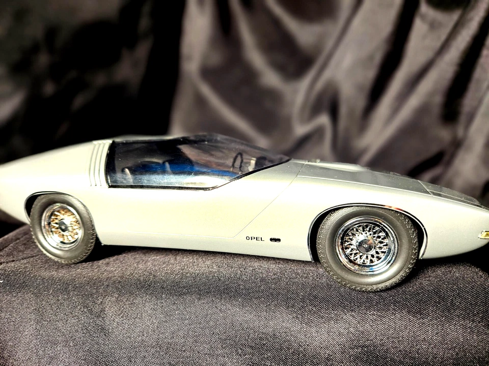 RARE BOS Models Opel CD Concept 1969 Silver 1:18 Scale Inv. #0712 - Image 1 of 4