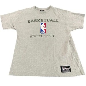 NBA Para hombres Lougewear Gris SS Camiseta Licencia UNK NBA Logotipo, Talla Grande - Imagen 1 de 7