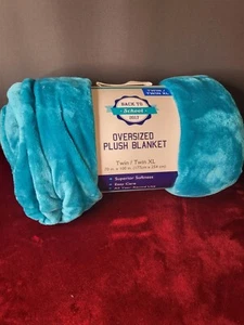 Oversized Plush Throw Blacket 70 X 100 Polyester 100% - Picture 1 of 4