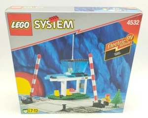 LEGO 4532 Manual Level Crossing MISB NEW NEU Bahnübergang 4558 9v Train Trains - Imagen 1 de 9