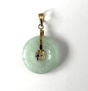 Colgante Disco Redondo Paca Oro 14K Jade Verde Diseño Asiático; X559 - Imagen 1 de 4