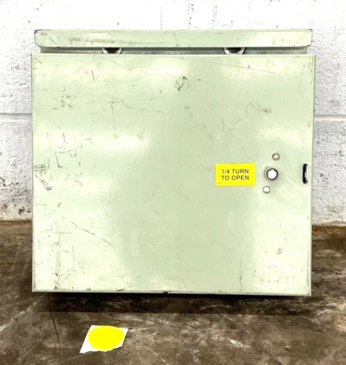 MARCONI F019647 COMMUNICATION TERMINATION INSIDE LENGTH 15" DEPTH 4-1/8" - Image 1 of 4