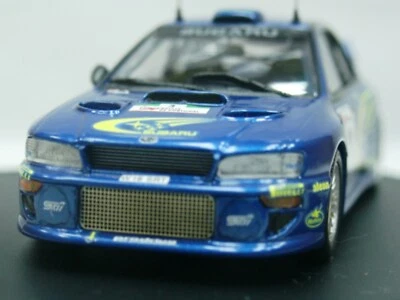 WOW EXTREMADAMENTE RARO Subaru Impreza WRC S6 Burns Ganador Portugal 2000 1:43 Trofeo Foto 1 de 3