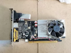 Zotac 8400GS 288-1N223-000ZT Graphics Card PCIe 512MB DDR2 DVI S-Video VGA - Picture 1 of 3