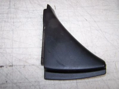 Isuzu Rodeo 2002 espejo retrovisor moldura panel puerta moldura lado derecho del pasajero delantero Foto 1 de 2