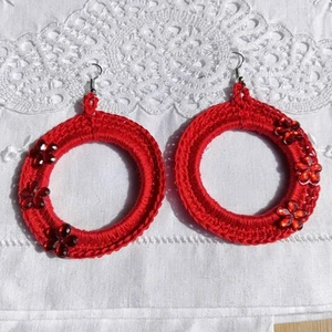 Orecchini Rotondi Pendenti Rossi All'uncinetto Handmade Artigianali - Foto 1 di 5