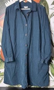 Vestido túnica Jill grande verde pana con botones manga larga algodón - Imagen 1 de 4