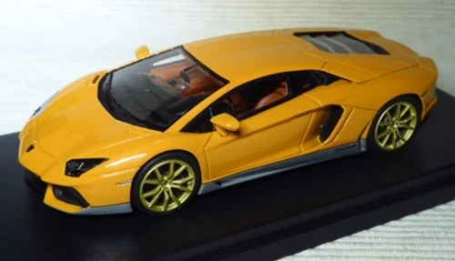 LAMBORGHINI AVENTADOR LP 700-4 MIURA HOMAGE ARANCIO MIURA Looksmart LS384MH-E - Immagine 1 di 1