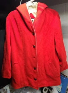 Vintage Authentic Mackintosh Wool Vestcoat Vest Coat Bright Red & Cream Size 16 - Picture 1 of 8