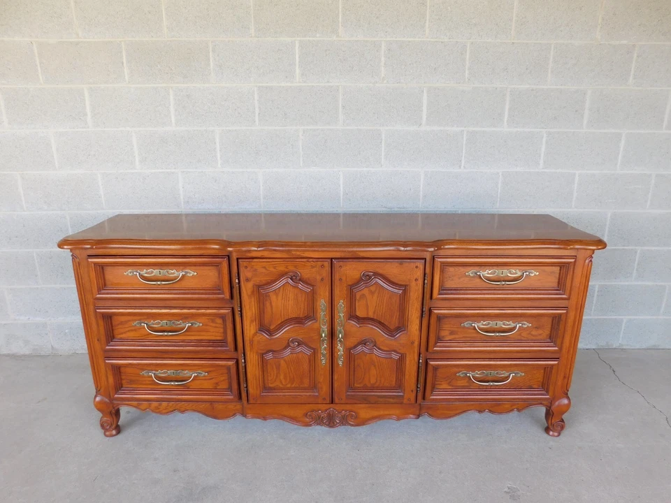 Thomasville Oak French Country Louis XV Style Dresser 78"W - Image 1 of 4