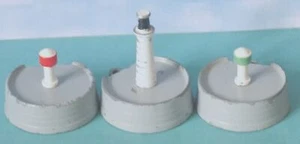 Triang Minic Ships,3 x M.829 Breakwater Ends,2 x M.882 Beacons & A Lighthouse. - Picture 1 of 6