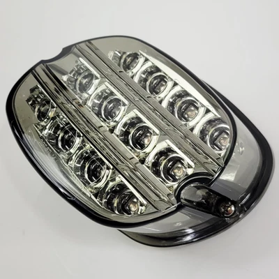 Lámpara trasera LED genuina Harley-Davidson Touring Dyna Softail Layback lente ahumada Foto 1 de 4