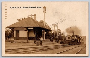 K40/ Rutland Massachusetts RPPC Postcard c1910 B&M Railroad Depot 221 - Picture 1 of 2