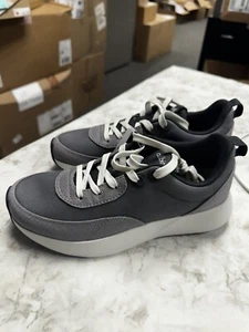 Women’s Size 7 Allbirds Courier (barely grey) - Picture 1 of 5