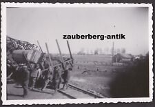 17564 Foto Wehrmacht Eisenbahn Unglück Skuodas Schoden Litauen 1942 WK2 WW2