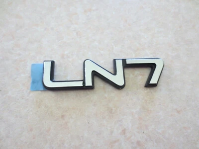 Ford Mercury LN7 car badge - emblem -- -- -- -- ----- Foto 1 de 3