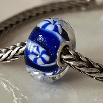 TROLLBEADS Azul y Blanco Invierno Menta Twist Único 925S NUEVO, ¡con Brillo! Foto 1 de 4