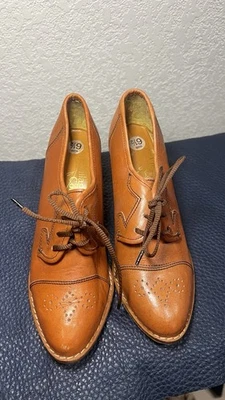 Oxford Villagle Cobbler Thom McAn para mujer talla 6,5 Foto 1 de 4