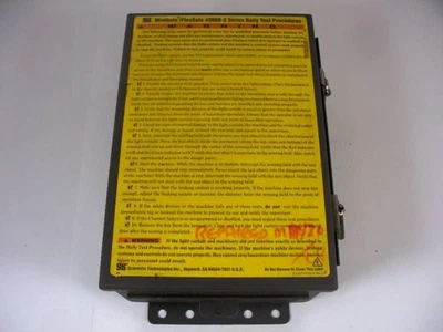 Caja cortina luz STI MS4324B-2 117VAC USADA Foto 1 de 3