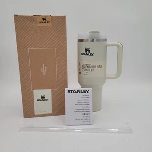 Stanley The Quencher H2.0 40 Oz Flowstate Tumbler In Dune White & Cream - Picture 1 of 9