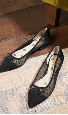 Bailarina Boden para mujer talla 38 EE. UU. 7 negra detalle malla gamuza punta plana Foto 1 de 4