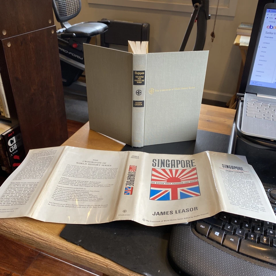 SINGAPORE : BATTLE CHANGED THE WORLD by James Leasor  Ed. Prescott 1968 hcdj 1st - Image 1 of 4