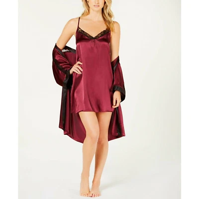 Conjunto de bata Linea Donatella Sets to Go satinada quimise & wrap talla S púrpura negro encaje Foto 1 de 4