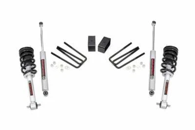 Rough Country 3.5" GM Lift Kit N3 Struts & Shocks 07-13 1500 PU 2wd Cast Steel - Image 1 of 3