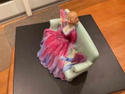 Royal Doulton Figurine SWEET & TWENTY  HN 1589 Leslie Harradine ca. 1930s Excel! - Image 1 of 4