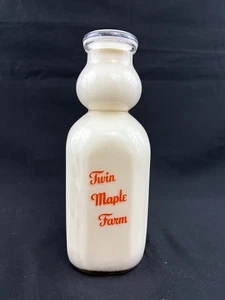 Twin Maple Milk Bottle Pyroglazed Quart Cream Top Saxonville Massachusetts TMF - Picture 1 of 11