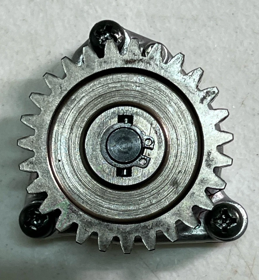 Bomba de aceite Suzuki GS500F 2007  Foto 1 de 3