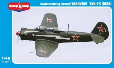 Avión de entrenamiento soviético Mikromir 48011 Yakovlev Yak-18, 1/48 Foto 1 de 4