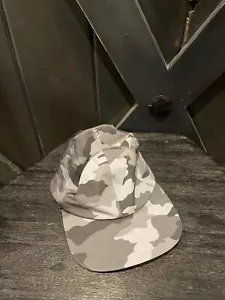 Lululemon Fast Free Running Hat Cap Heritage Camo in Gray Multi O/S - NWT - Picture 1 of 9